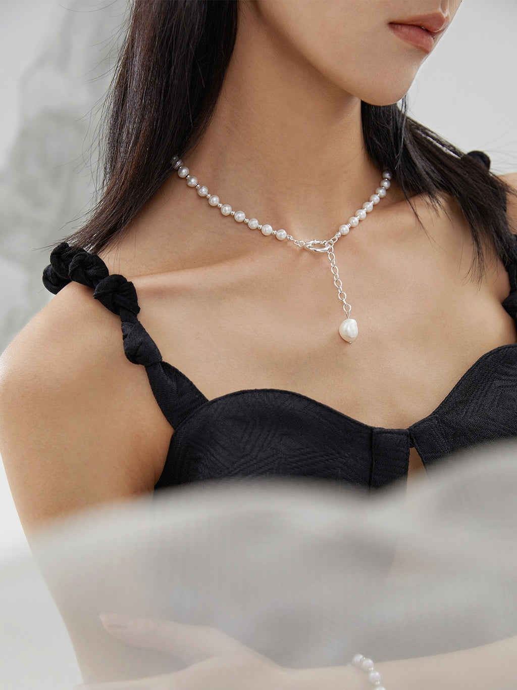 Luna Drop Pearl Necklace