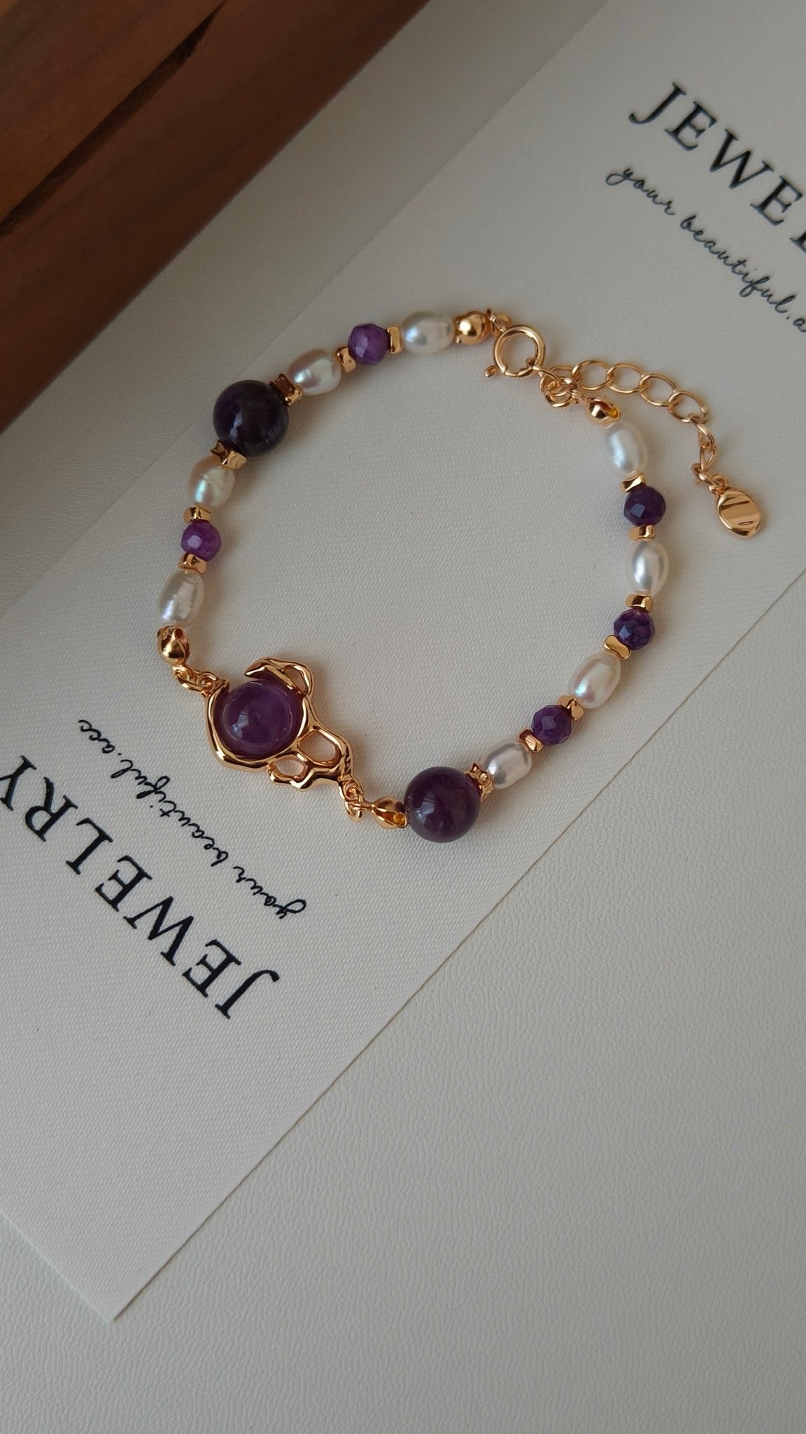 Luna Amethyst Bracelet